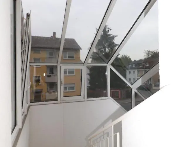 Bacchus - Helles Und Geraeumiges Mit Balkon In Uninaehe